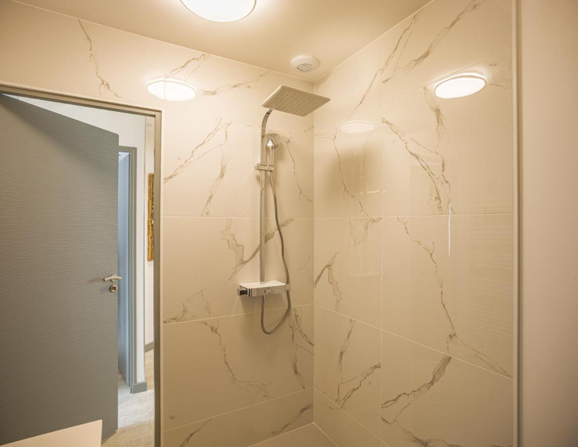 Le Flamboyant - Confort & Rarete - Premium Saint-André-les-Vergers Exteriör bild